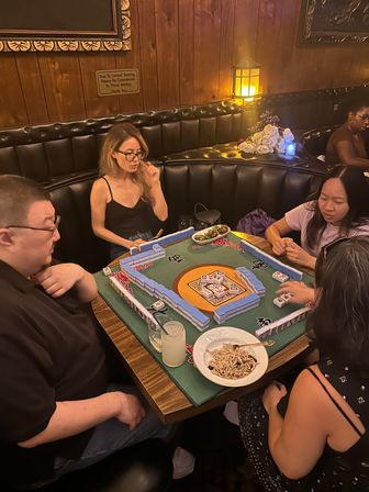 Hong Kong Mahjong Experience: The Art of Shuffling Fun! image 33