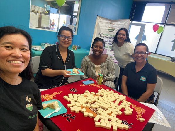 Hong Kong Mahjong Experience: The Art of Shuffling Fun! image 45