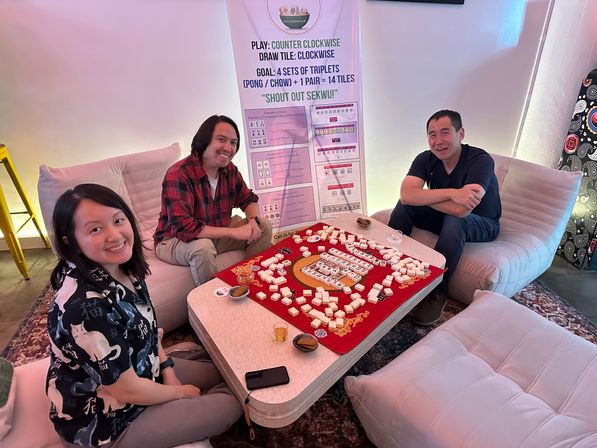 Hong Kong Mahjong Experience: The Art of Shuffling Fun! image 14
