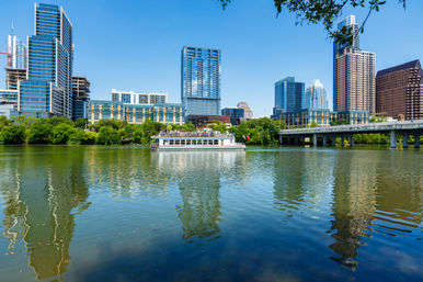 Best of Austin Small Group Tour with Luxury Van Transportation to Capitol, Murals, Mount Bonnell & More image 9