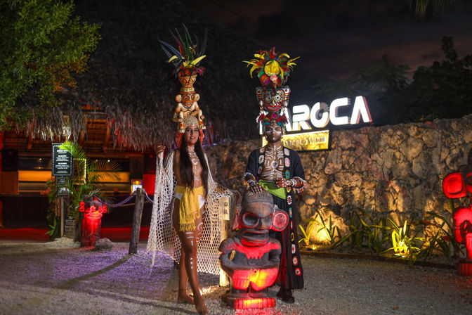 Maroca Club: Premium Open Bar & Transportation Included image 12
