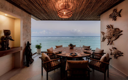Beachfront Penthouse: Private Plunge Pool & Outdoor Dining with Sea Views image 6