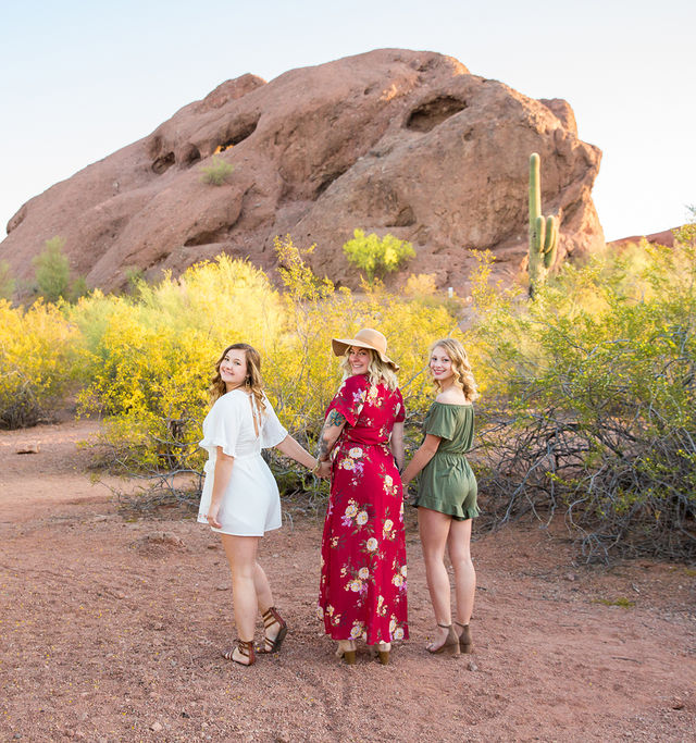 Private Flytographer Scottsdale Photoshoot with Professional Photos: Individuals + Groups image 3