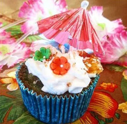 Sweet Tropical Bliss: Cocktail Cupcakes Inspired by Your Favorite Tropical Drinks image 5