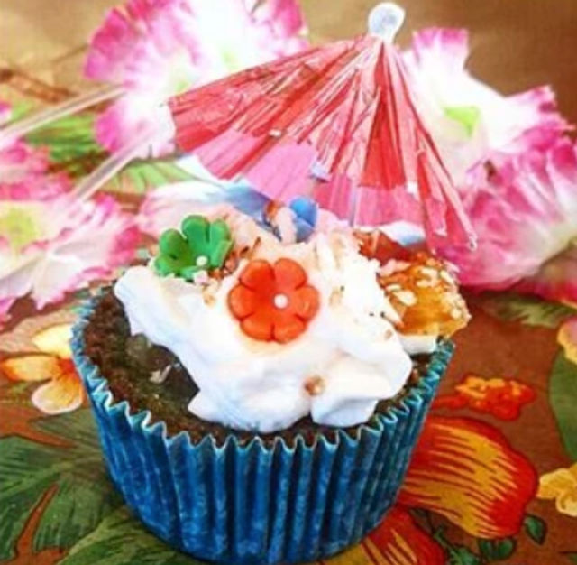 Sweet Tropical Bliss: Cocktail Cupcakes Inspired by Your Favorite Tropical Drinks image 5