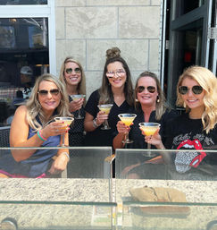 Sip n’ Shop: Explore Nashville’s Trendiest Boutiques with Drinks Included & Shopping Discounts image 5