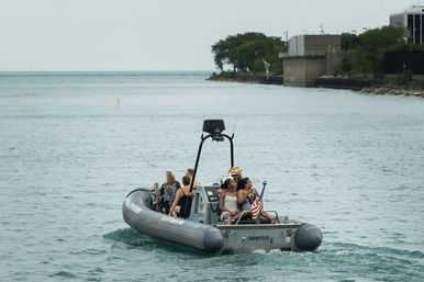 Private Shoreline High-Speed Boat Adventure BYOB Tour in Chicago image 13