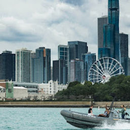 Private Shoreline High-Speed Boat Adventure BYOB Tour in Chicago image 9