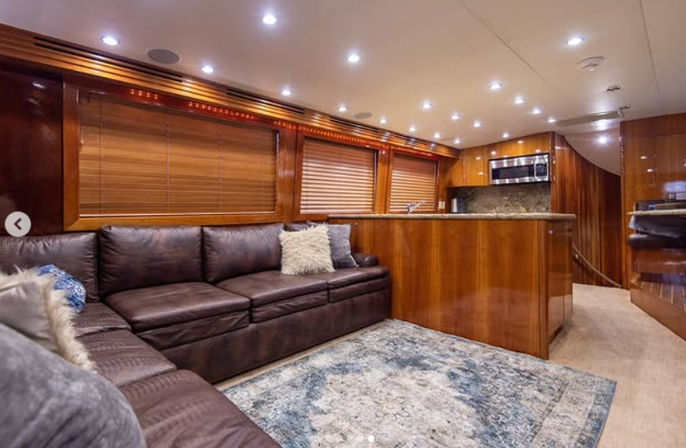 Luxury Yacht Fishing Charter Experience on a 70' Hatteras VIP Sportfish image 8