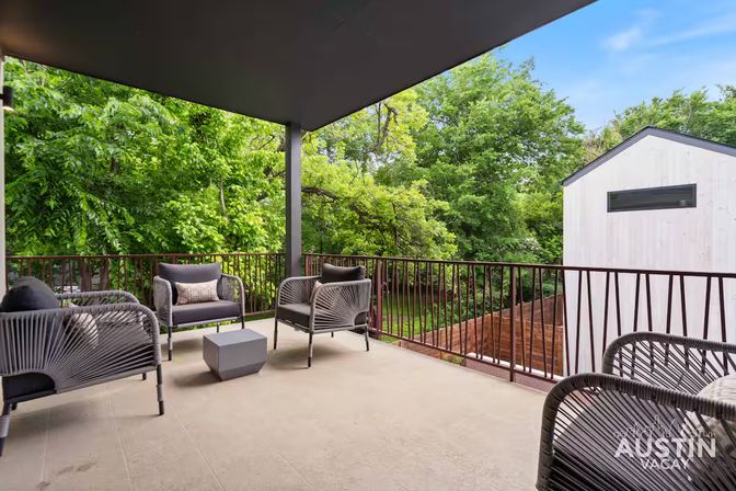 Modern East Austin Retreat with Pool & Walkable to Nightlife image 47
