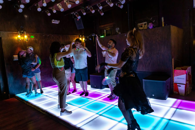 Boos & Booze: Ghost Tour + Bar Crawl in San Antonio image 3