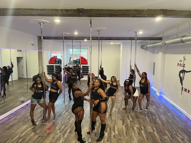 Pole Dance Party: Celebrate in Style at Pole Empress image 3