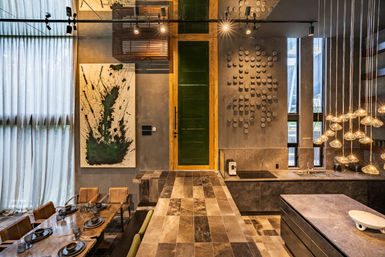 Jungle Green Luxe Penthouse + Private Rooftop Pool image 9