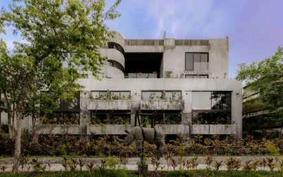 Jungle Green Luxe Penthouse + Private Rooftop Pool image 29