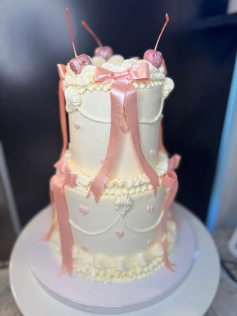 Custom Cake Design by The Purple Sprinkle image 15