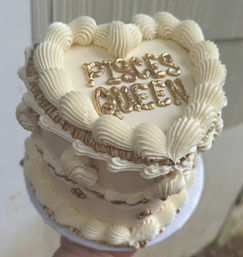 Custom Cake Design by The Purple Sprinkle image 14