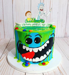 Custom Cake Design by The Purple Sprinkle image 11