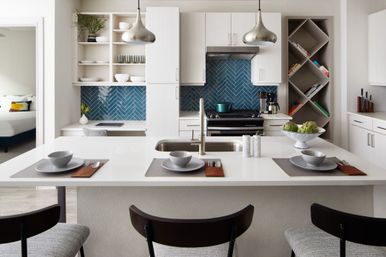 Sentral East Austin: Vibrant 6th Street, Resort Pool + Fire Pit image 21