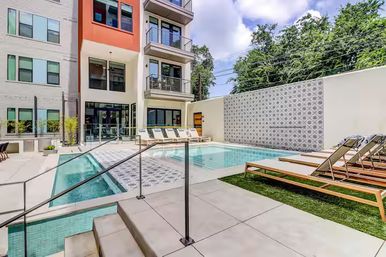 Sentral East Austin: Vibrant 6th Street, Resort Pool + Fire Pit image 30