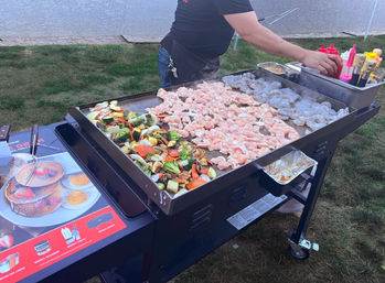 At-Home Hibachi & Live Fire Show: Sizzling Dishes, Interactive Performances, and Insta-Worthy Dining image 4