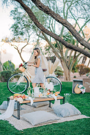 Boozy BYOB Desert Picnic with Stunning Grazing Tables and Picture-Perfect Florals image 5