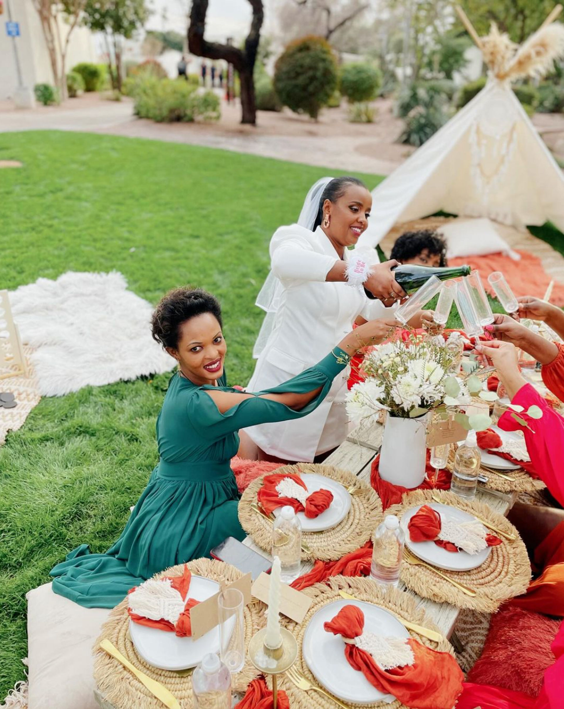 BYOB Desert Picnic with Insta-Worthy Grazing Tables and Custom Beautiful Floral Displays image 2