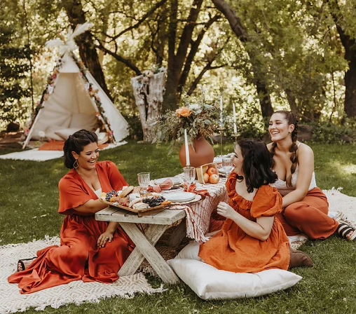 BYOB Desert Picnic with Insta-Worthy Grazing Tables and Custom Beautiful Floral Displays image 10