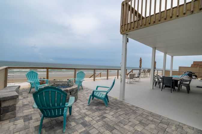 Beachside Paradise: Remodeled 4BR in South Ponte Beach image 50