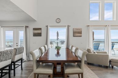 Beachside Paradise: Remodeled 4BR in South Ponte Beach image 19