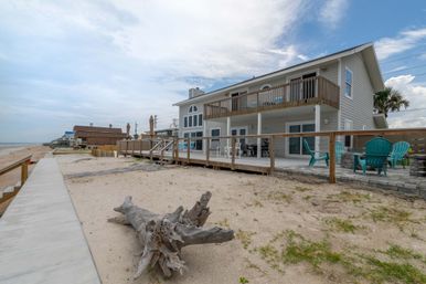 Beachside Paradise: Remodeled 4BR in South Ponte Beach image 52