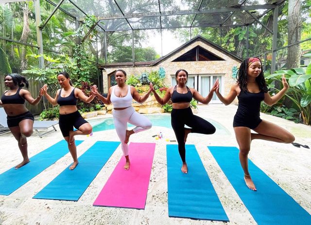 Bride Vibe Yoga's Custom Yoga Class with Fun Playlists, Mimosa Add-Ons, and Cold Lavender Eye Towels image 4