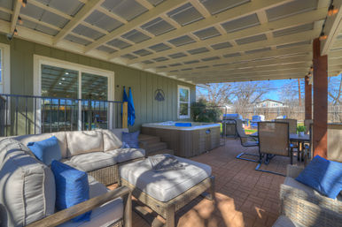 Crystal Cow Haus with Pool & Hot Tub image 38