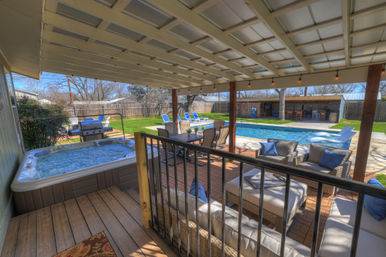 Crystal Cow Haus with Pool & Hot Tub image 36