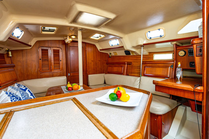 Private Snorkeling and Sailing Cruise on Luxury 38’ Sailboat: Food, Cocktails and More! image 7