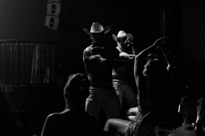 Savannah Sins and Sweets Soiree: Dessert + Bubbly Tour with Burlesque or Male Revue Show image 19