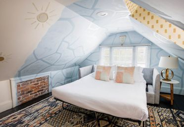 Downtown Oasis: Entire Home + Carriage House image 28
