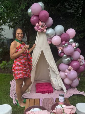 Luxe Picnic Soirée: Stylish Luxury Picnic Experience for Birthdays, Bachelorettes & Girls’ Nights image 2