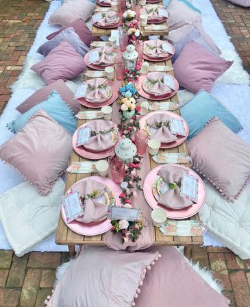 Luxe Picnic Soirée: Stylish Luxury Picnic Experience for Birthdays, Bachelorettes & Girls’ Nights image 4