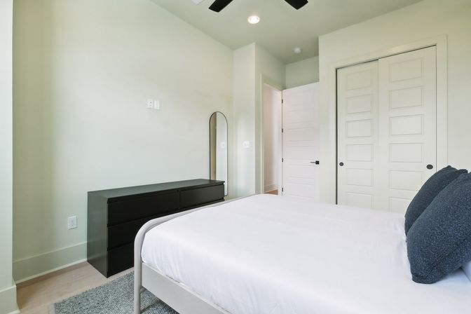 Urban Oasis in the Heart of NOLA with Heated Pool and Parking  image 5