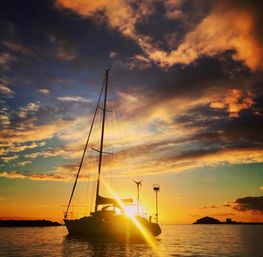 BYOB Sunset Sailing Tour (Up to 6 Passengers) image