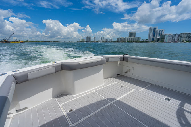 "Cherry Pop" 35ft Yacht Charter in Somers Point image 6
