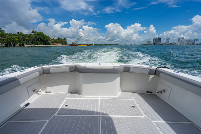 "Cherry Pop" 35ft Yacht Charter in Somers Point image 4