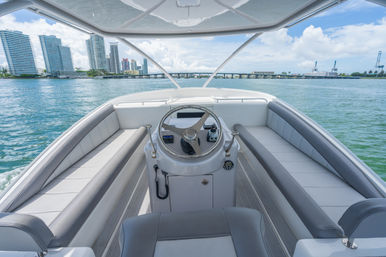 "Cherry Pop" 35ft Yacht Charter in Somers Point image 5