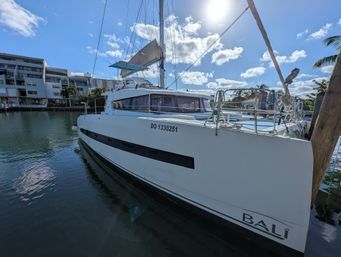 Yacht Party on a Sandbar in Miami image 10