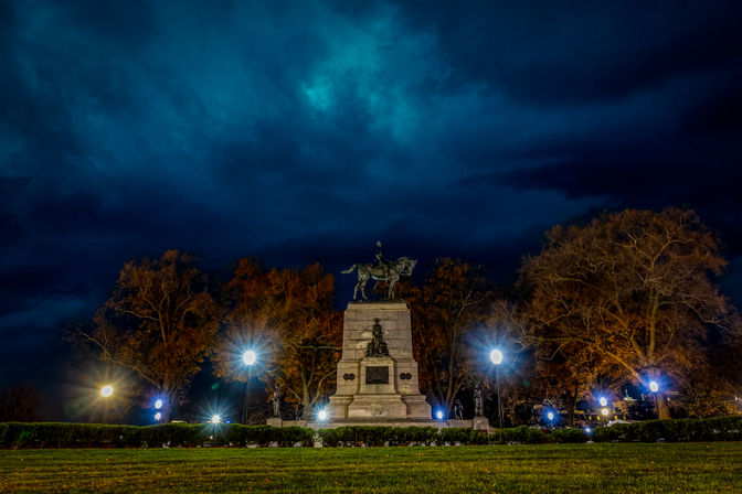 DC Ghost Tour Around the White House image 11
