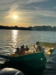 Ultimate Boating Experience: Lakeside Fun in the Sun! image 7