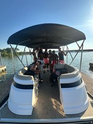 Ultimate Boating Experience: Lakeside Fun in the Sun! image 30