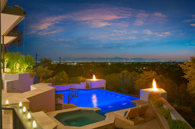 Wander Camelback Canyon: Luxury 5-Bed Estate in Phoenix with Infinity Pool & Courts image 30