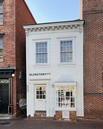 Custom Fragrance Creation in DC: Georgetown & Union Market image 2