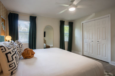 Saint's Lounge with Saltwater Pool & Trendy Decor (Sleeps 14) image 10